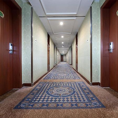 Vienna Hotel Qingyuan Lianjiang Road Exteriér fotografie